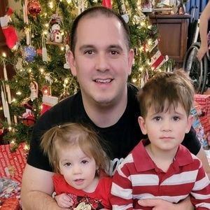 Meet your Posher, Nicholas